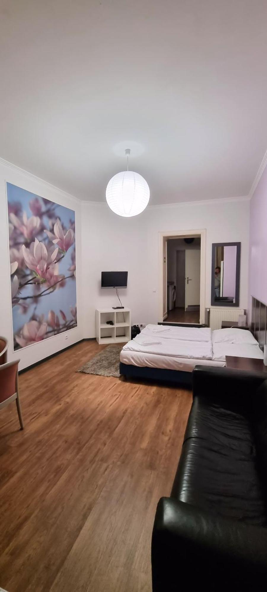 Albert Rooms Берлин Экстерьер фото